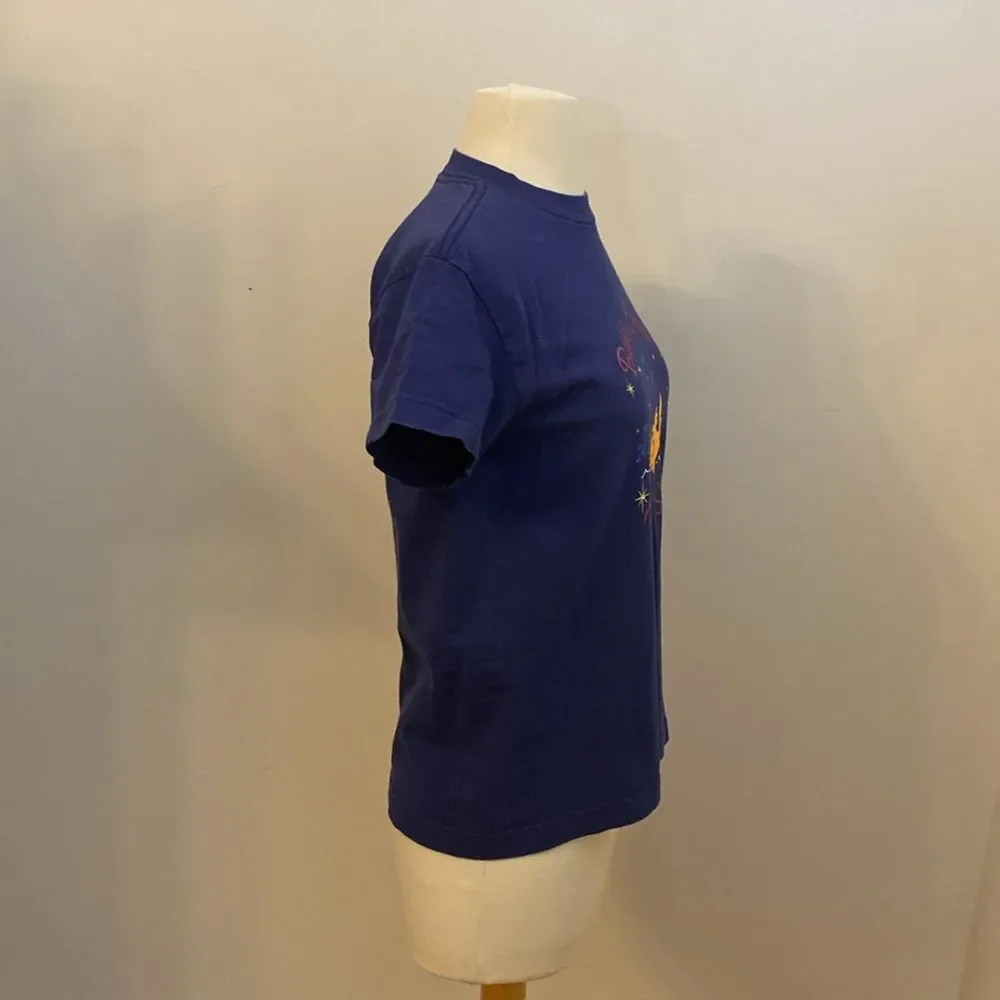Tilt Fish Taco Stand Graphic T-Shirt‎